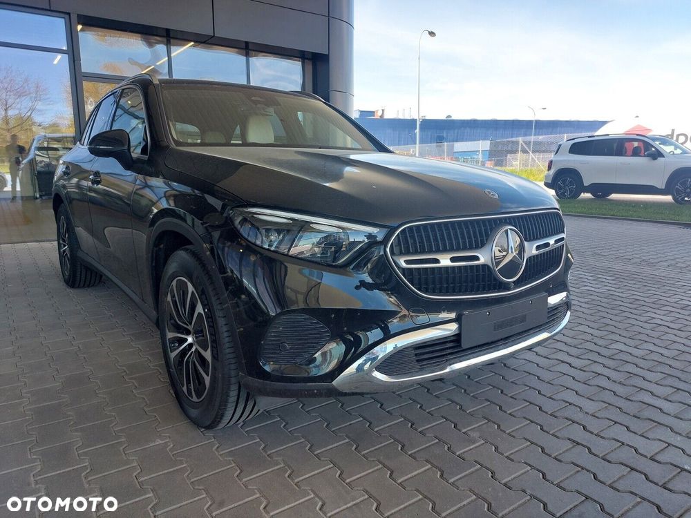 Mercedes-Benz GLC - 2
