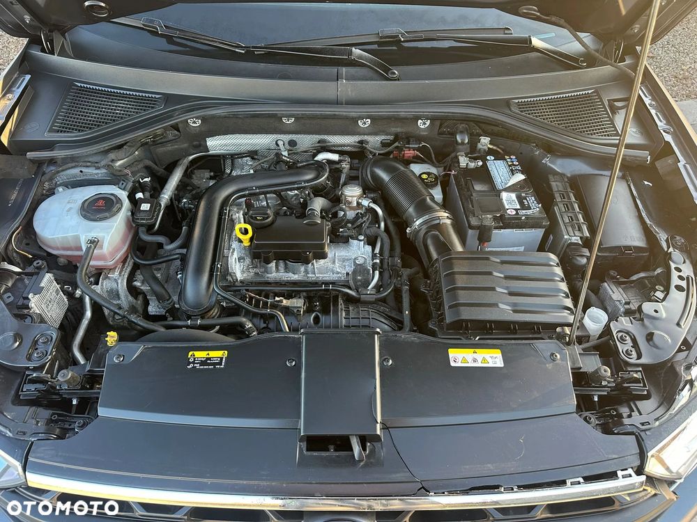 Volkswagen T-Roc - 15