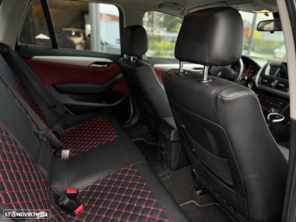 BMW X1 sDrive18d - 18