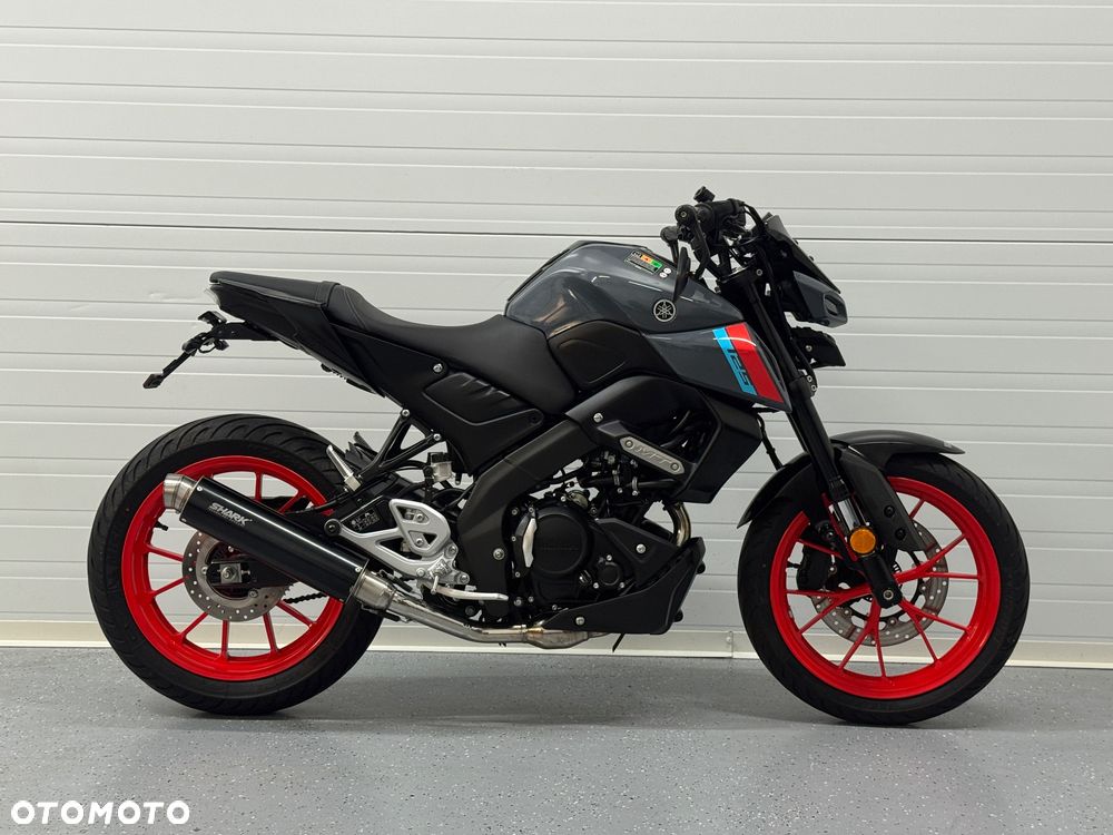 Yamaha MT - 2