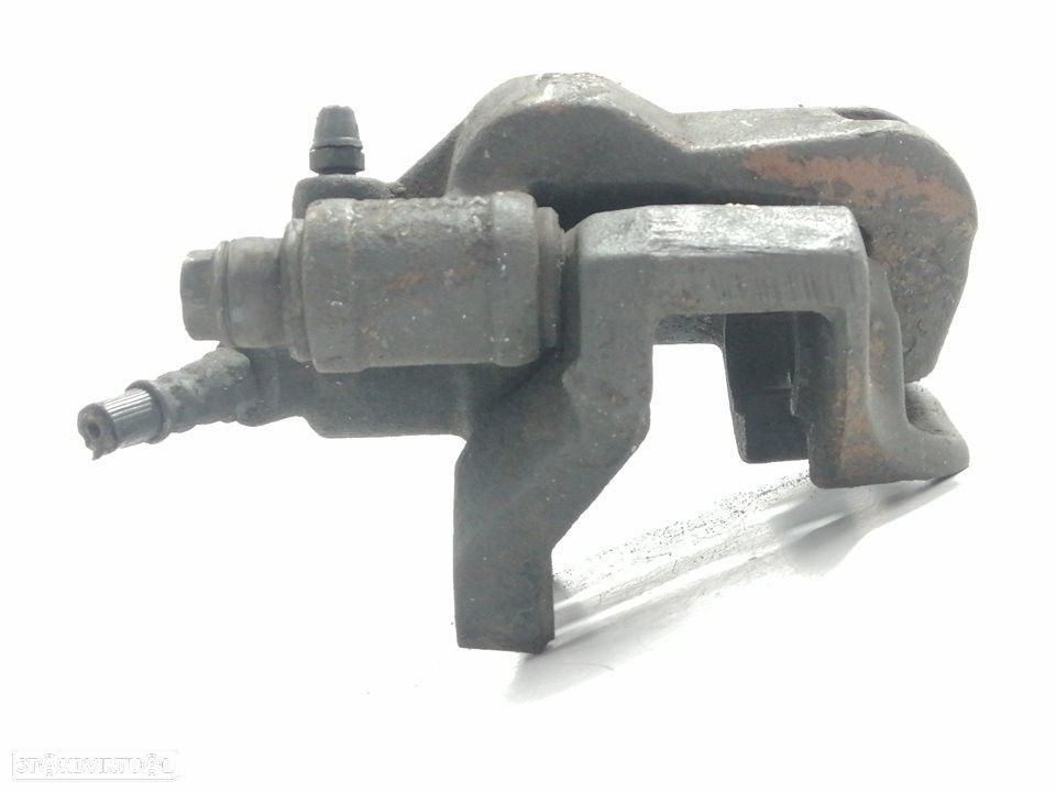 PINÇA TRAVÃO FRONTAL DIREITA RENAULT MASTER II FURGÃO 2004 - - 4