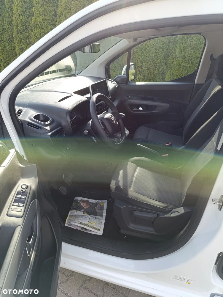 Toyota Proace City Verso 1.5 D-4D Business - 17