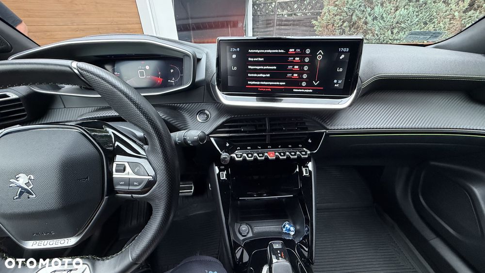 Peugeot 2008 1.2 PureTech GT S&S EAT8 - 17