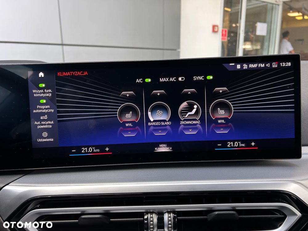 BMW Seria 3 320d xDrive M Sport sport - 35