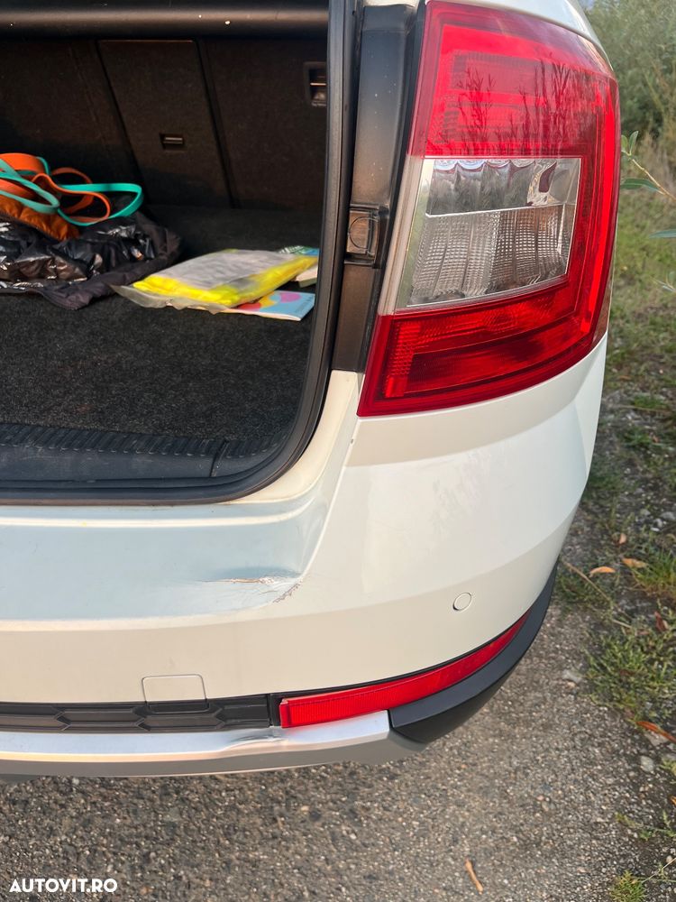 Skoda Octavia 2.0 TDI 4x4 DSG Scout - 4