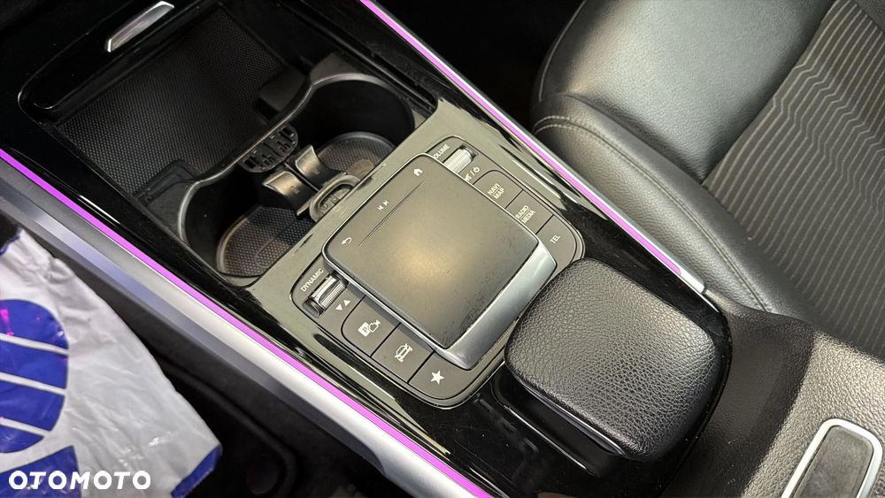 Mercedes-Benz GLB 200 d 4-Matic Progressive 8G-DCT - 26