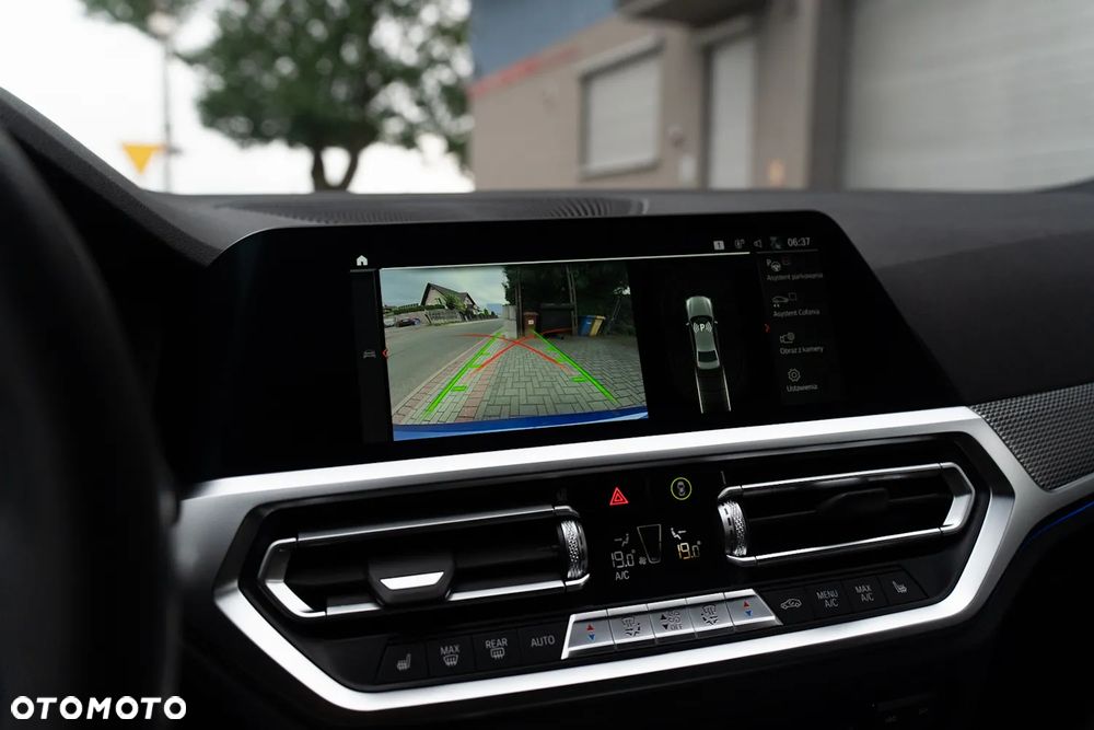BMW Seria 3 320d mHEV M Sport sport - 35