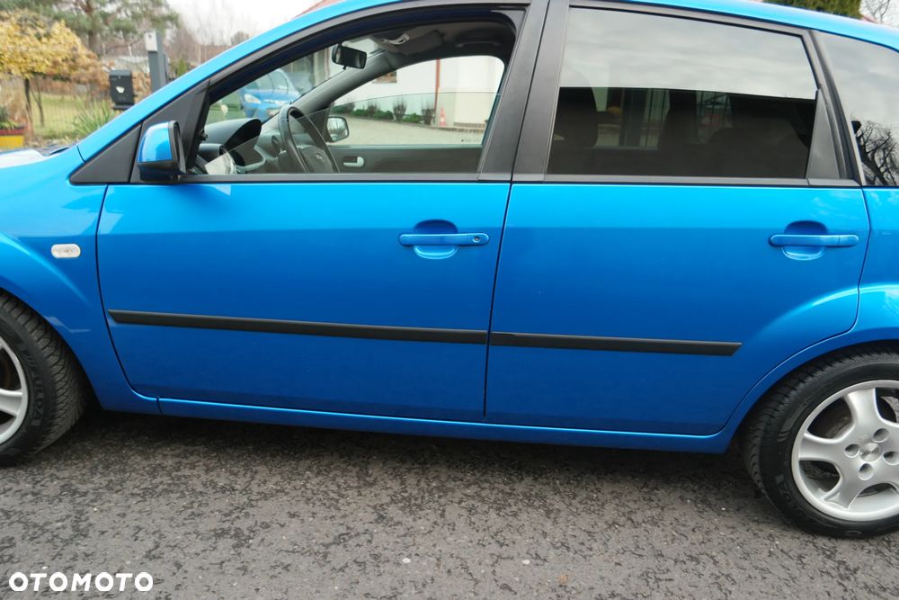 Ford Fiesta 1.4 Ambiente - 11