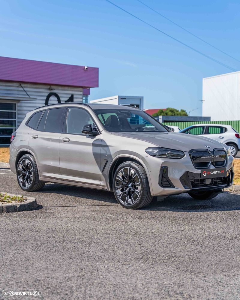BMW iX3 M Sport Impressive - 2