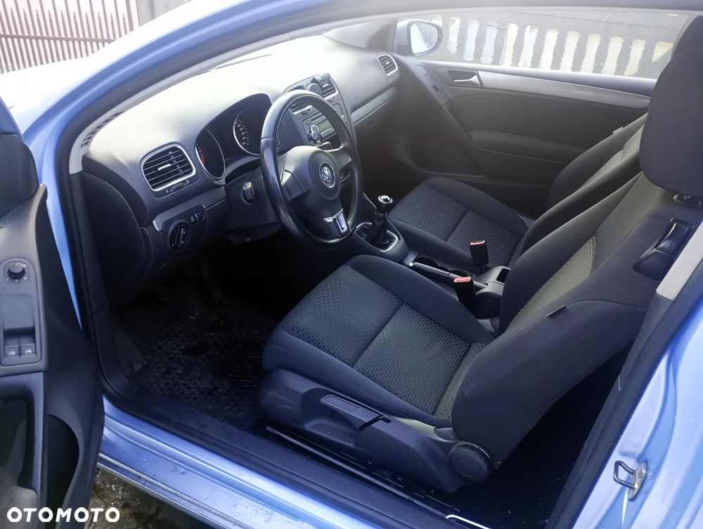 Volkswagen Golf 1.6 TDI BlueMotion Technology Cup - 5