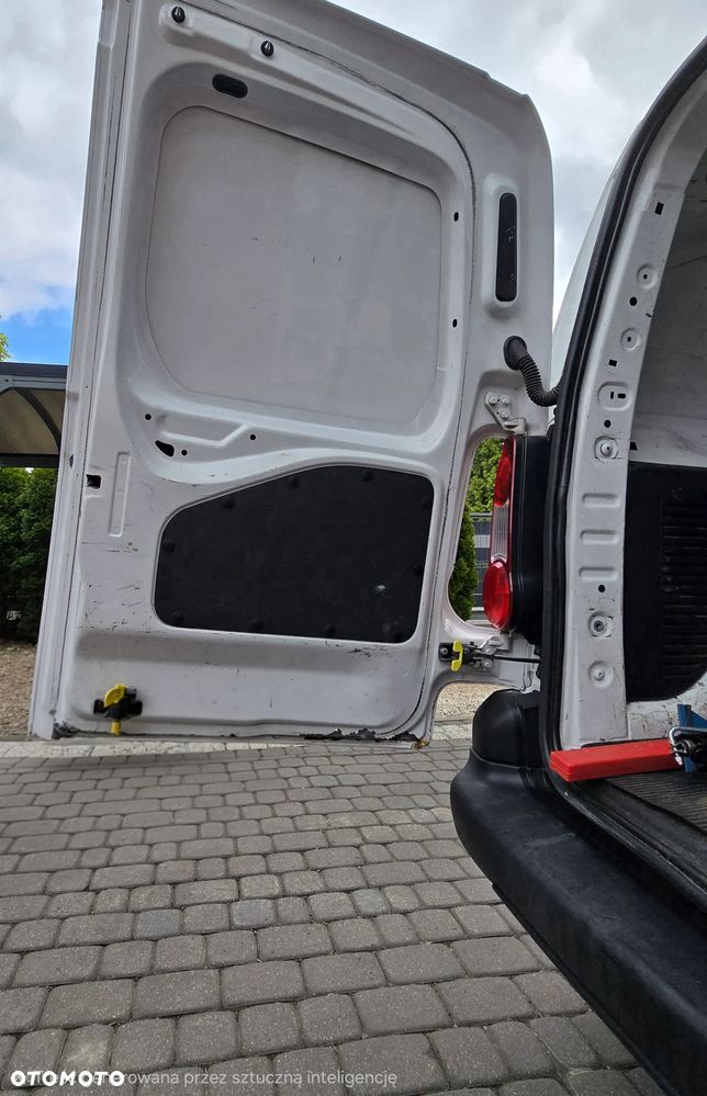 Citroën BERLINGO - 13