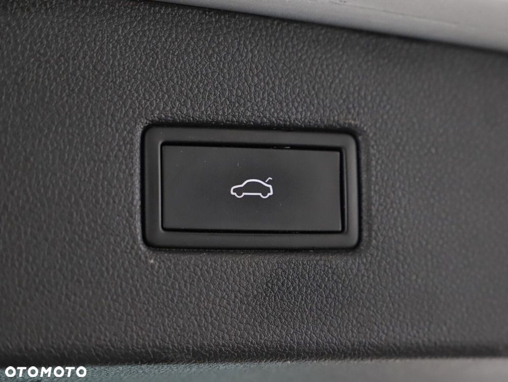 Volkswagen Tiguan - 25