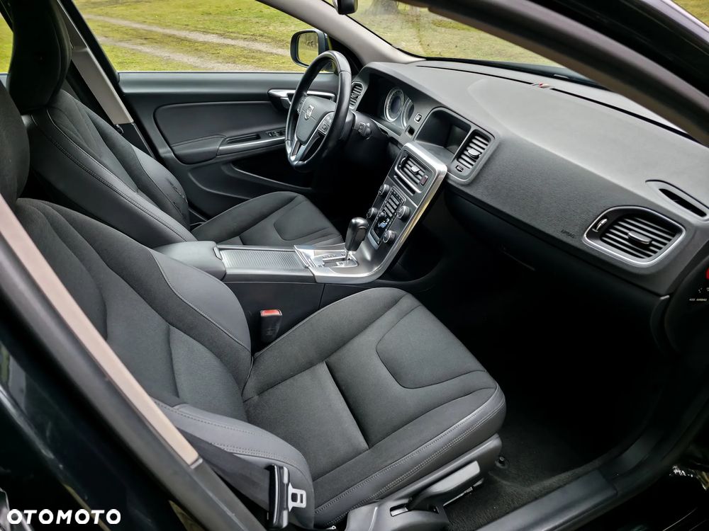 Volvo V60 - 8