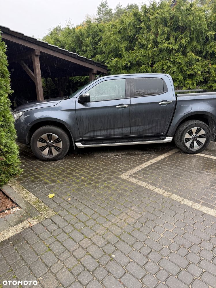 Isuzu D-Max 2022 photo 3