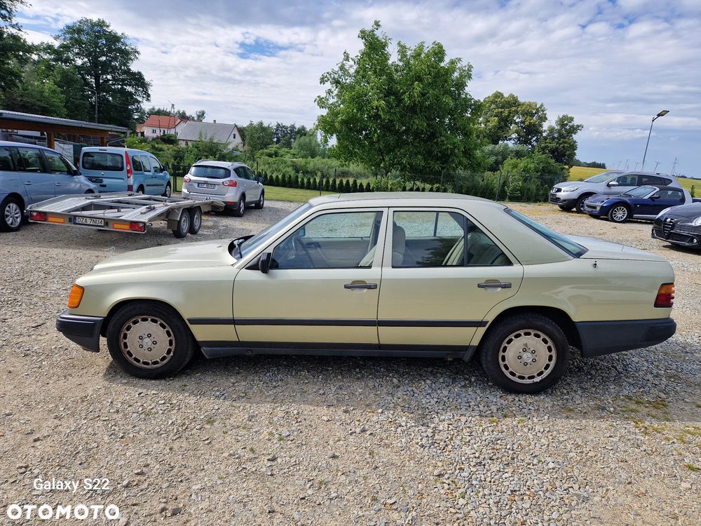 Mercedes-Benz W124 (1984-1993) - 4