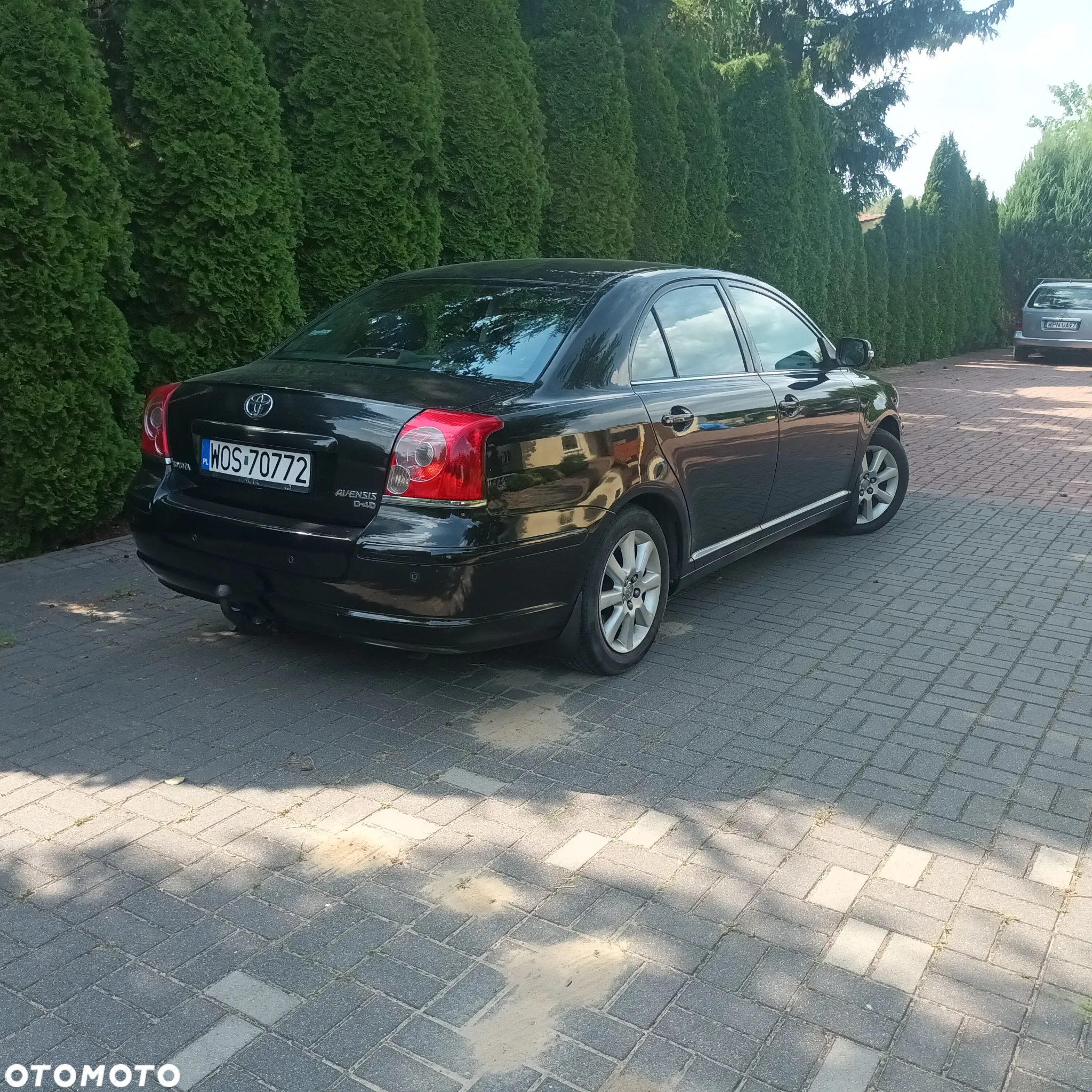 Toyota Avensis 2.0 D-4D Sol Premium - 3