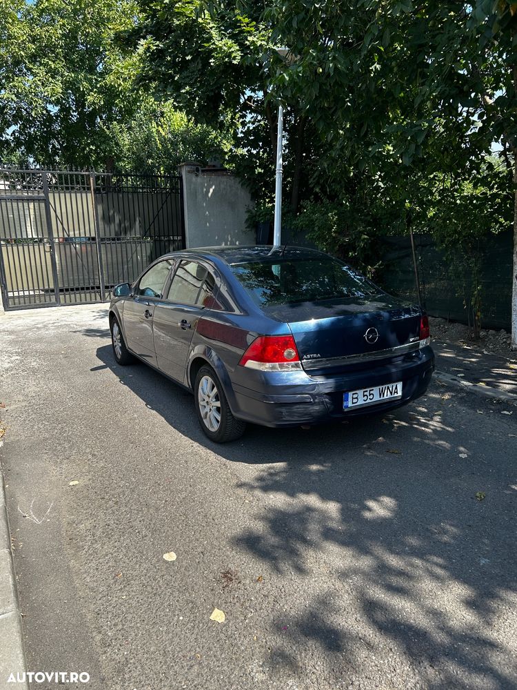 Opel Astra - 3