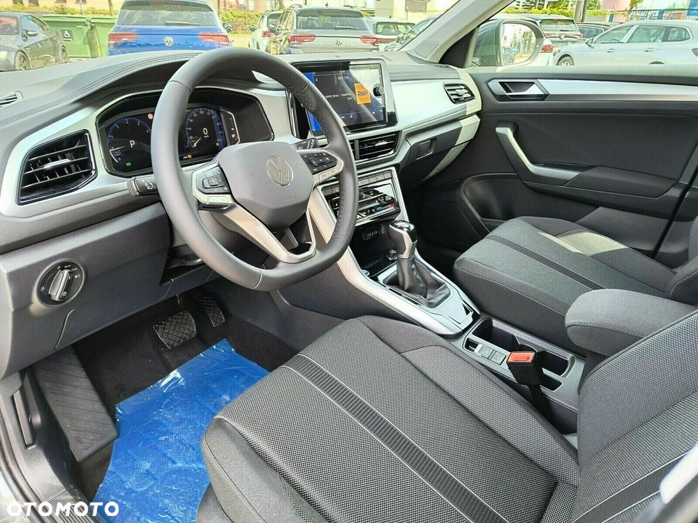 Volkswagen T-Roc - 10