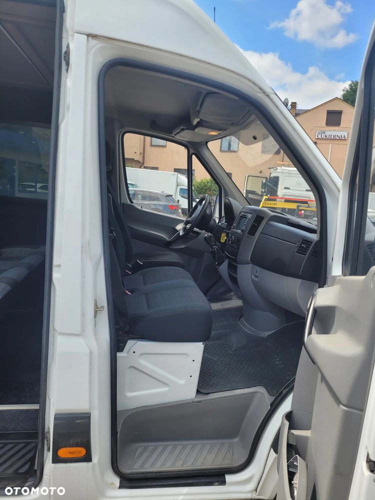 Mercedes-Benz Sprinter - 18