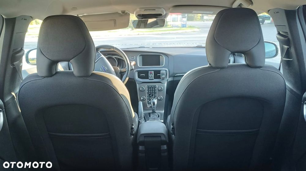 Volvo V40 Cross Country D3 Drive-E Momentum - 2