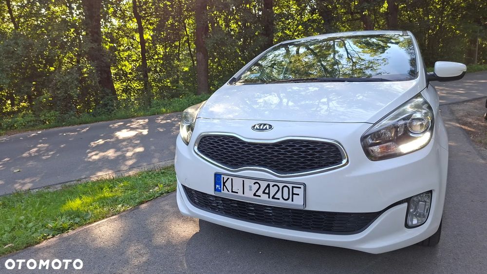 Kia Carens 1.7 CRDi XL 7os - 38