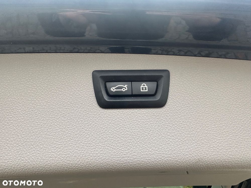 BMW Seria 3 318d Advantage - 17