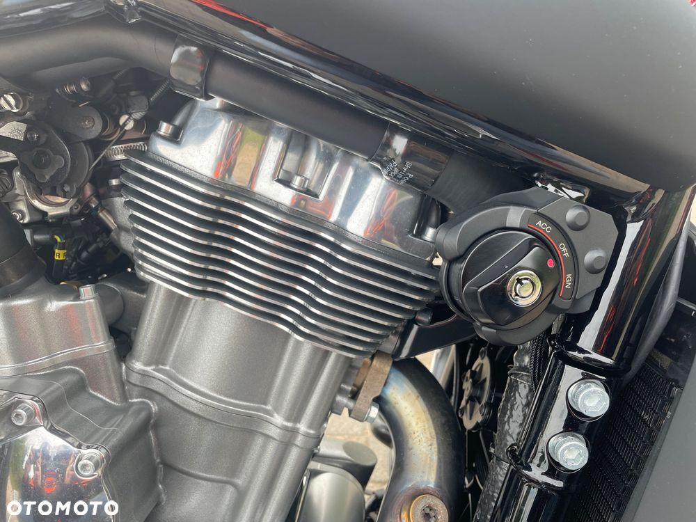 Harley-Davidson V-Rod Muscle - 6