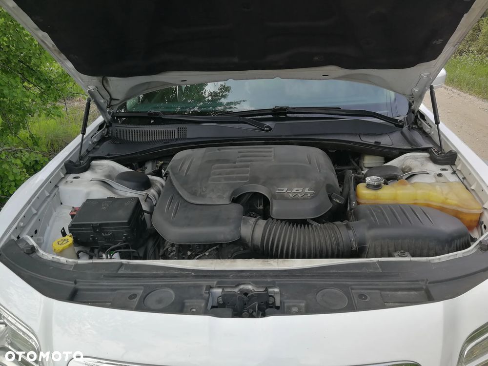 Chrysler 300 - 11