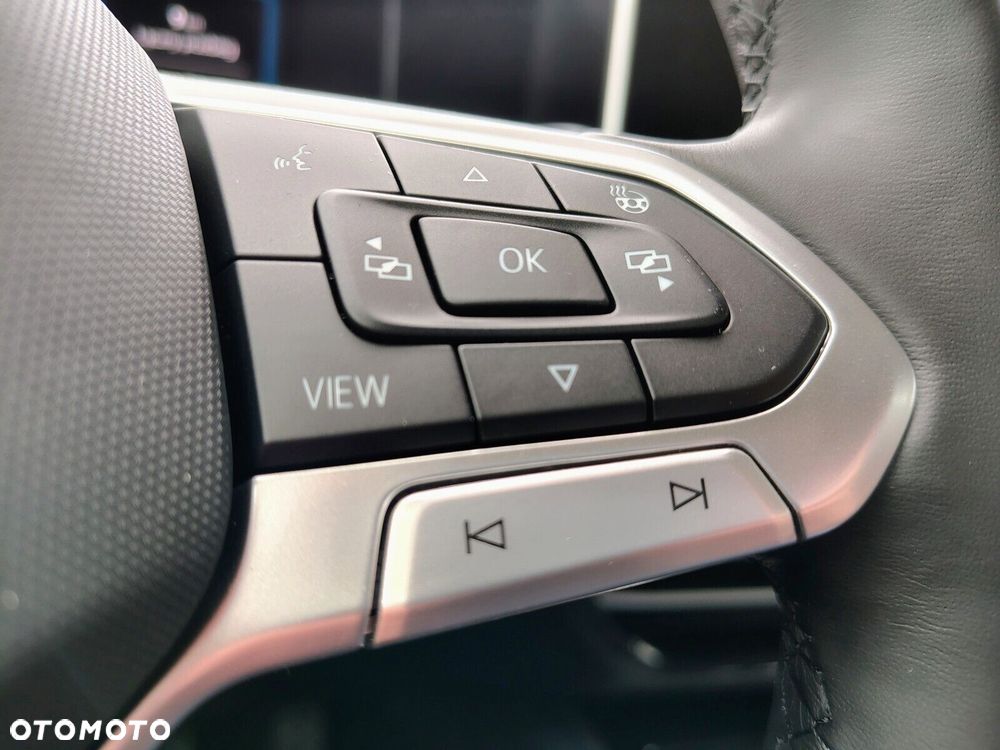 Volkswagen Passat 1.5 TSI EVO Elegance DSG - 18