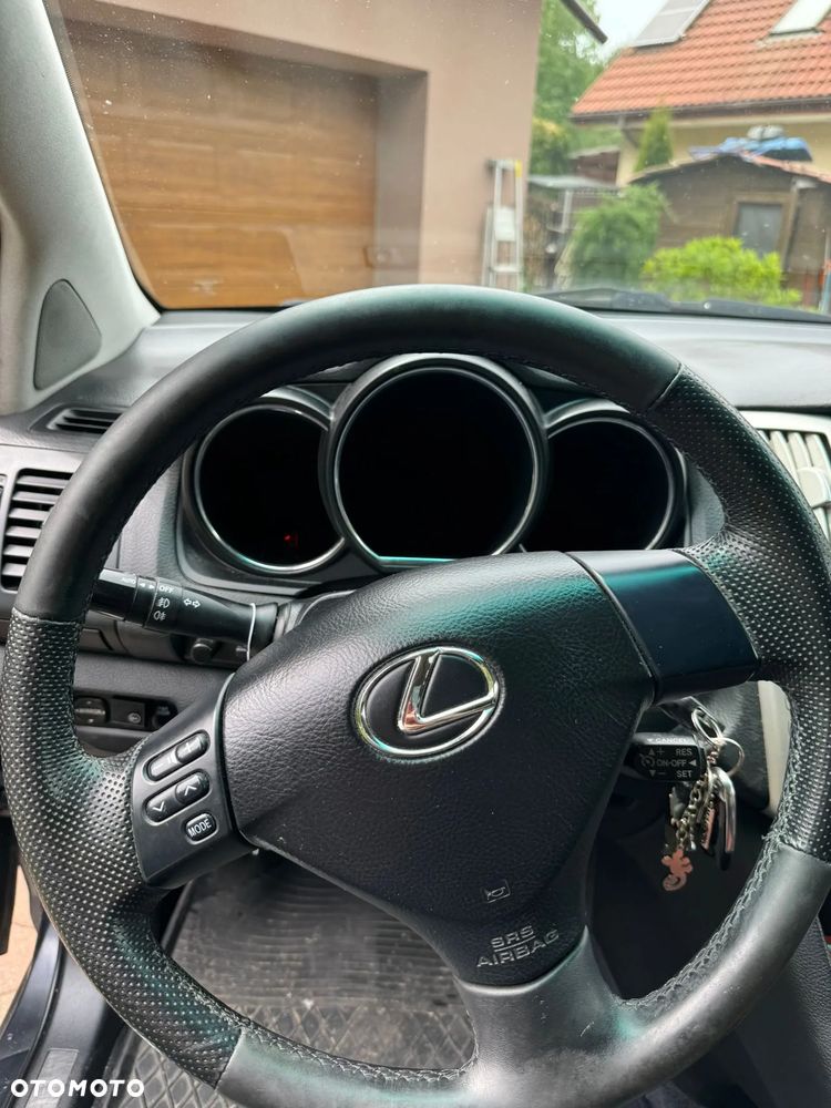 Lexus RX - 14