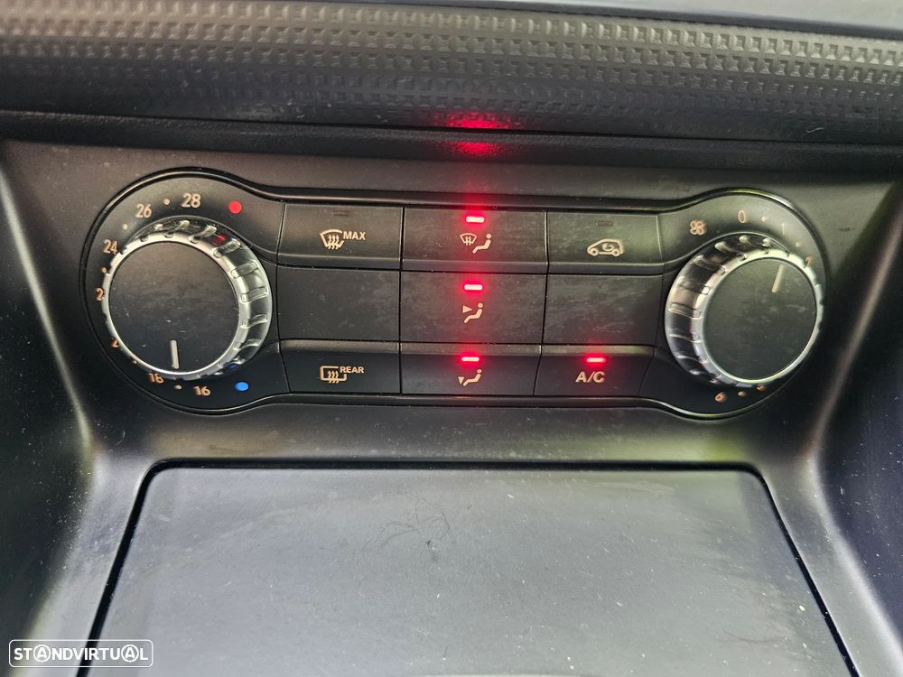 Mercedes-Benz A 180 CDI 7G-DCT 2Style - 36