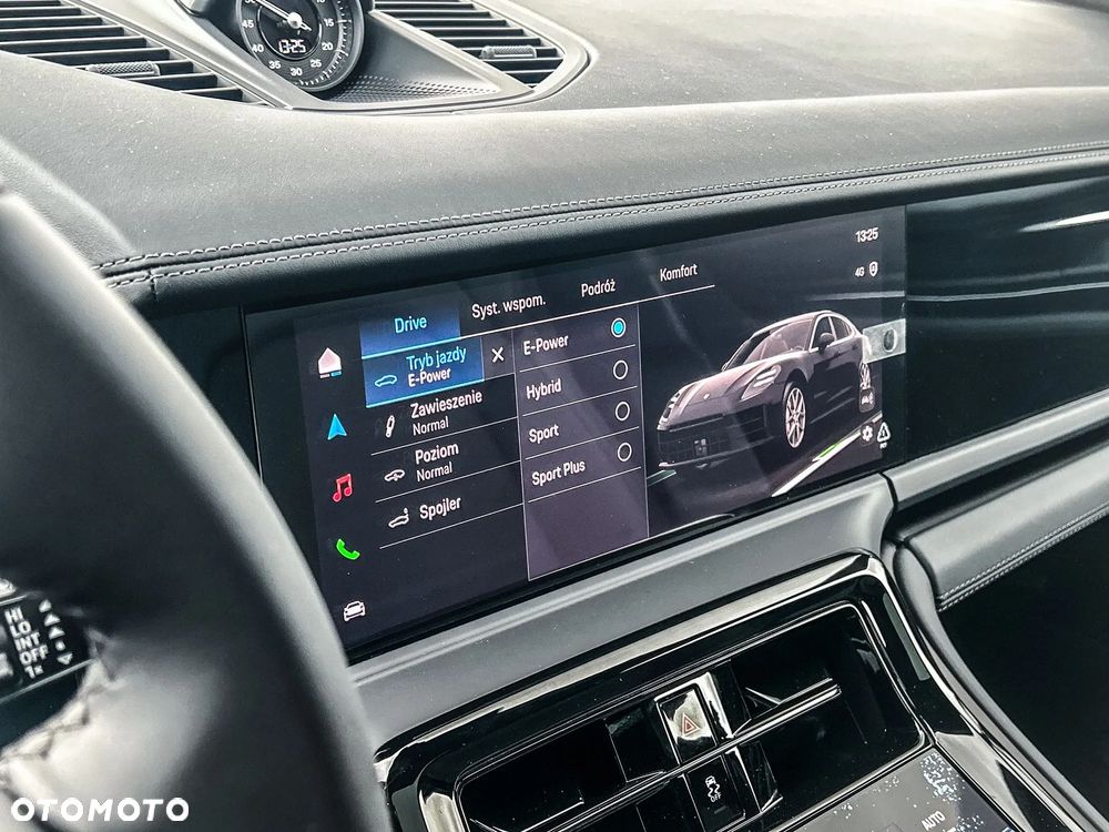 Porsche Panamera - 24