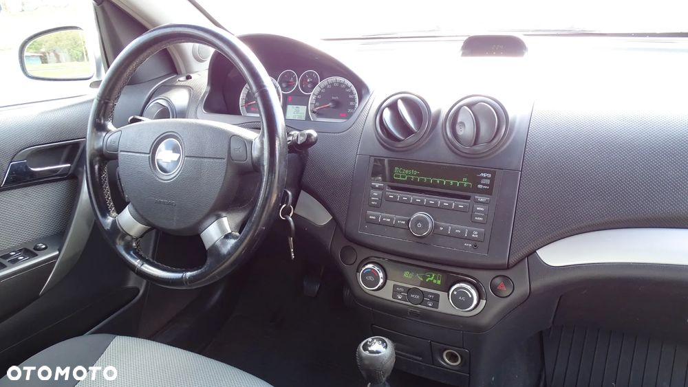Chevrolet Aveo 1.4 16V LT - 12