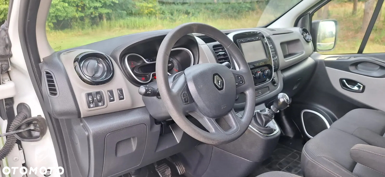 Renault Trafic - 17