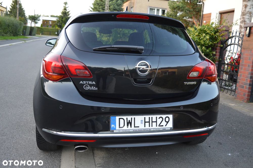 Opel Astra 1.4 Turbo Cosmo - 8