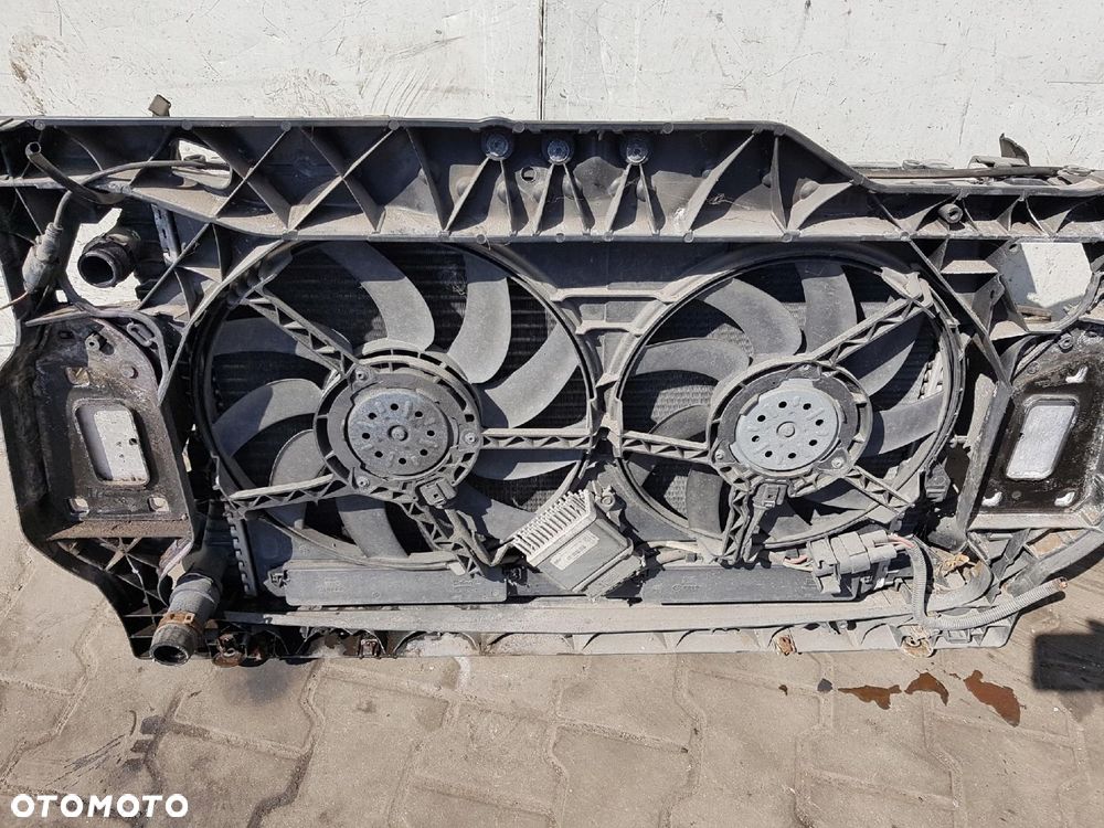 AUDI A4 B8 08-11r 2.0 TDI PAS PRZEDNI CHŁODNICE WENTYLATORY MANUAL - 7