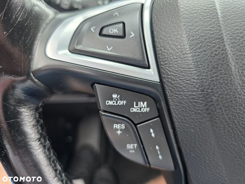 Ford S-Max 2.0 EcoBlue Titanium - 12