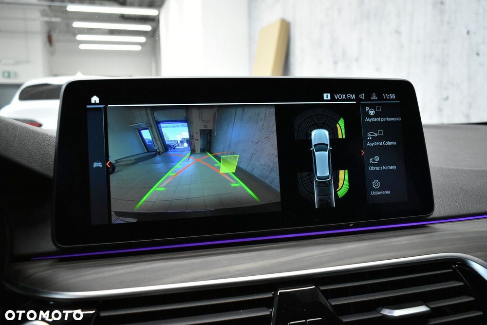 BMW Seria 5 - 16