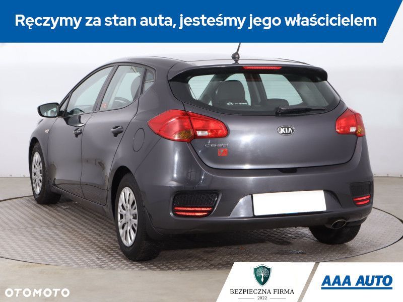 Kia Ceed - 6