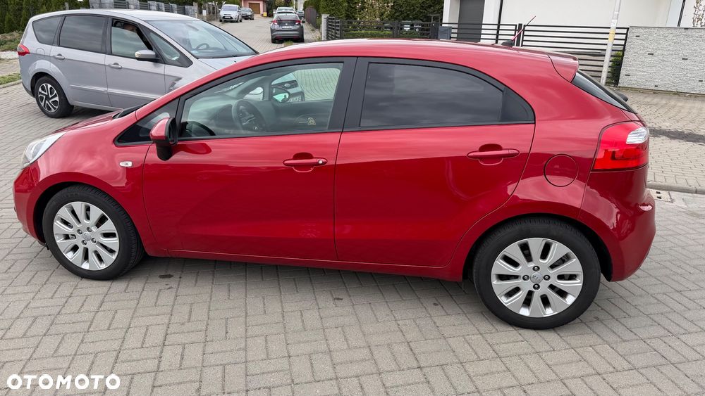 Kia Rio 1.4 Spirit - 10