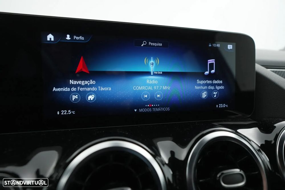 Mercedes-Benz B 250 e AMG Line - 15