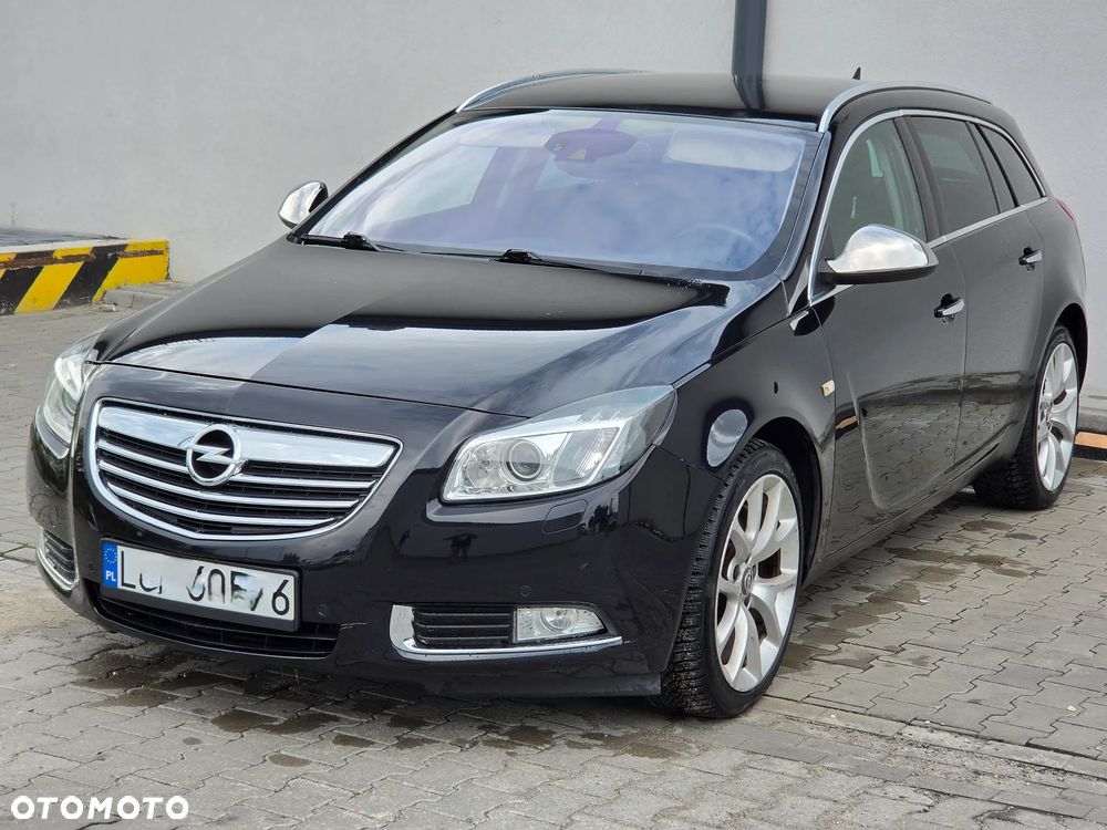 Opel Insignia 2.0 Turbo 4x4 Automatik Cosmo - 2