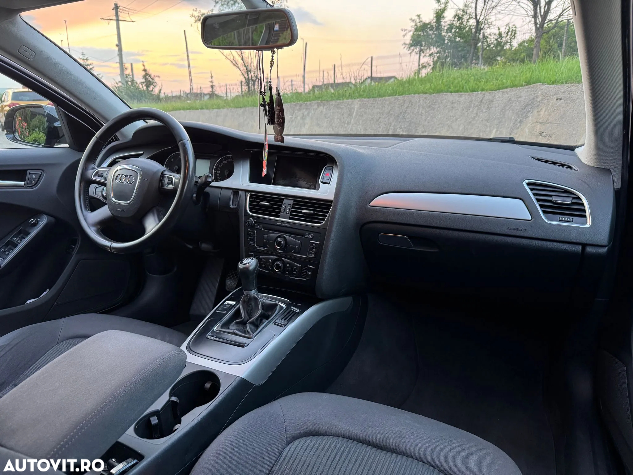 Audi A4 2.0 TDI Avant - 8