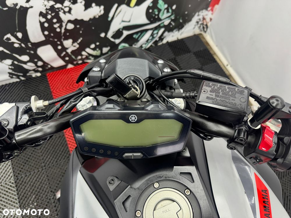 Yamaha MT - 26