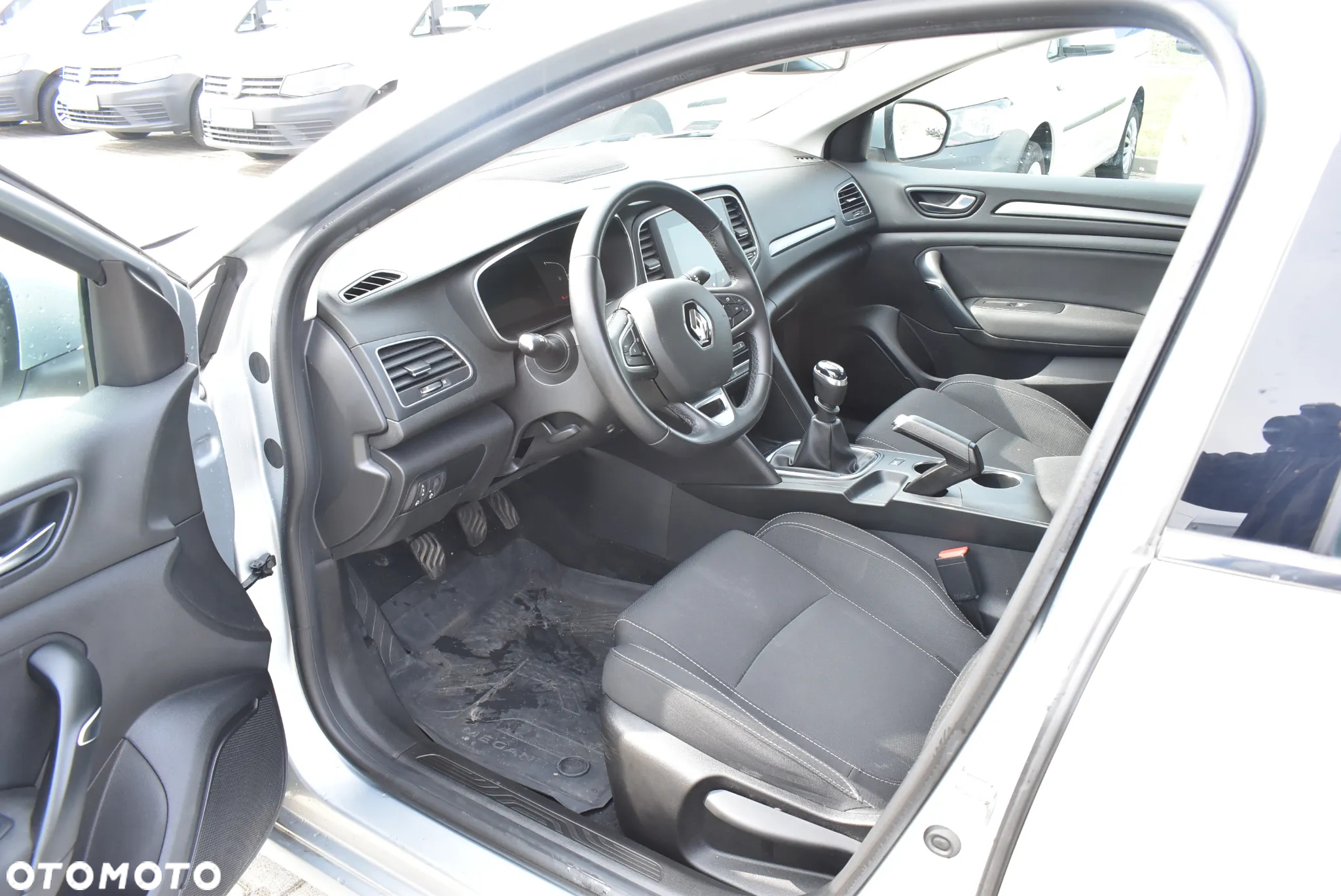 Renault Megane 1.3 TCe FAP Zen - 9