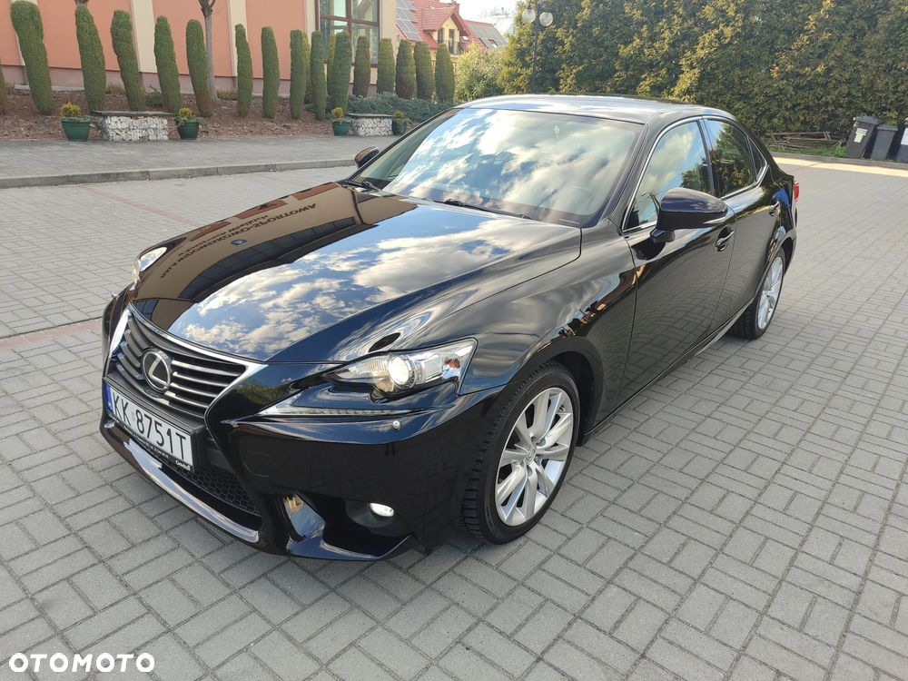 Lexus IS 200t Elite - 26