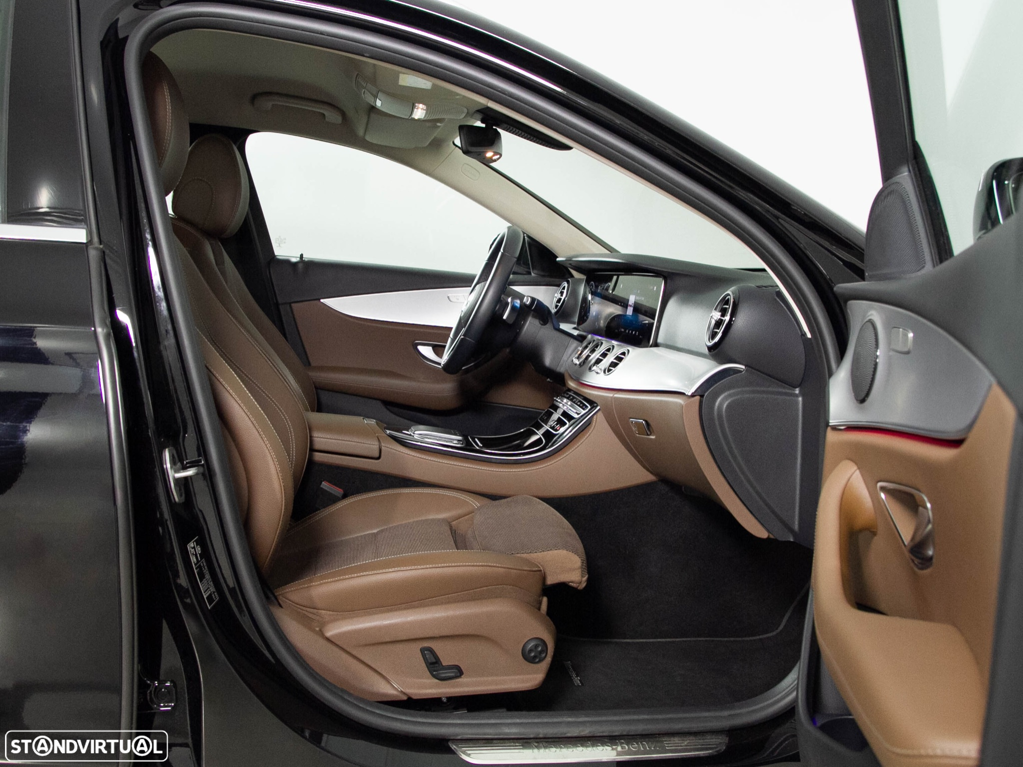Mercedes-Benz E 300 de Avantgarde 4Matic - 20