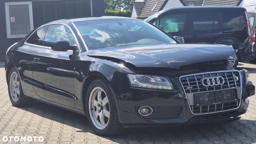 Audi A5 Coupé 2.0 TDI Ultra DPF - 2