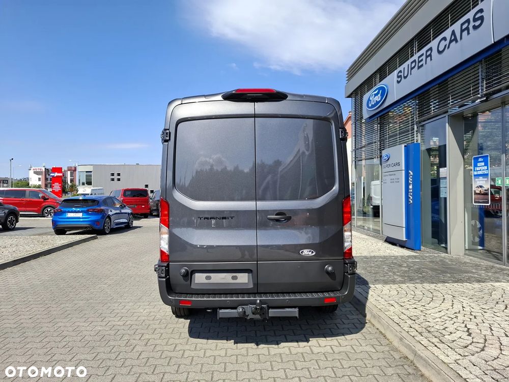 Ford Transit DCIV Brygadowy, Brygadówka - 6