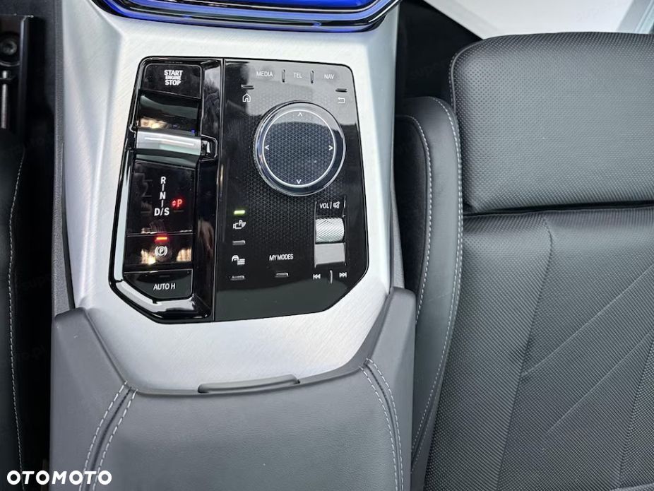 BMW X3 xM50 mHEV - 13